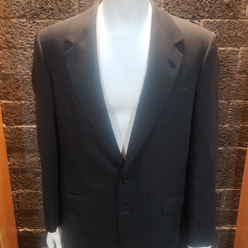 Black 2-piece business suit